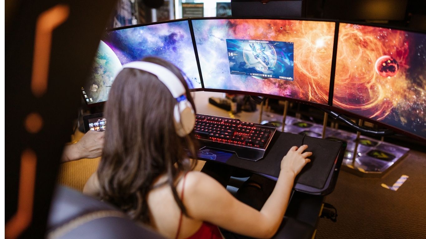 Earning Money Online By Playing Games